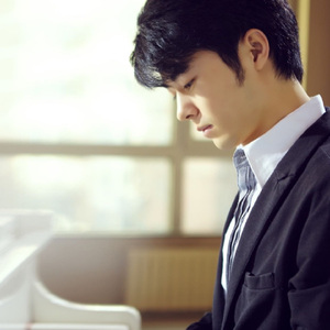 日本美女大屁股肥肥逼操的爽歪歪
