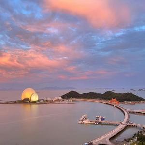 中国zzji女人高潮喷水
